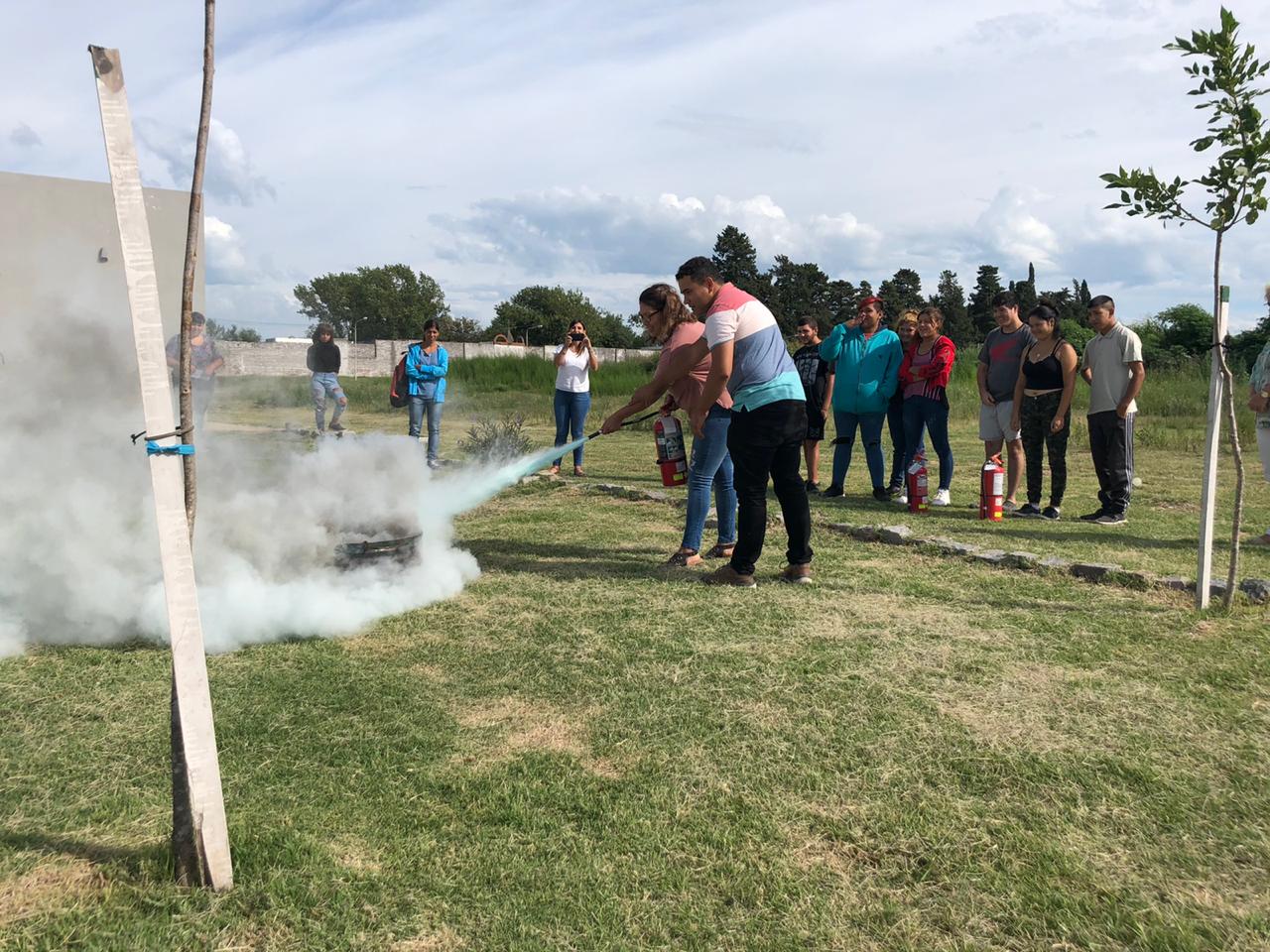 capacitacion prevencion de incendio.uso de extintores (3)